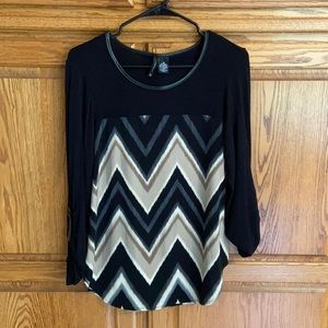 Chevron print top
